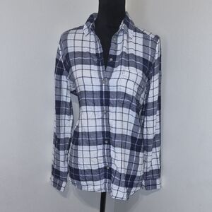 American Eagle Navy and White Plaid Shirt